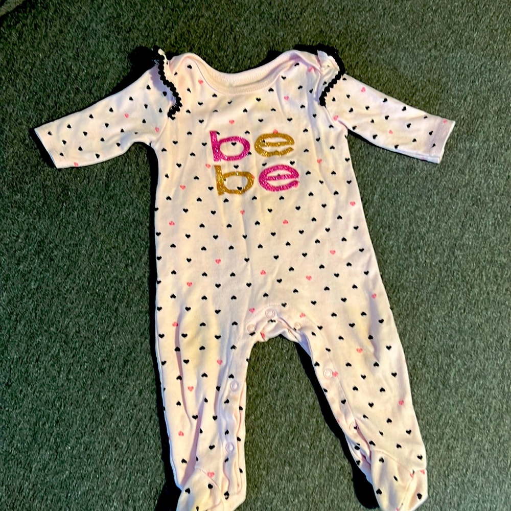 Bebe Girl Black & Pink Hearts Sleep N Play